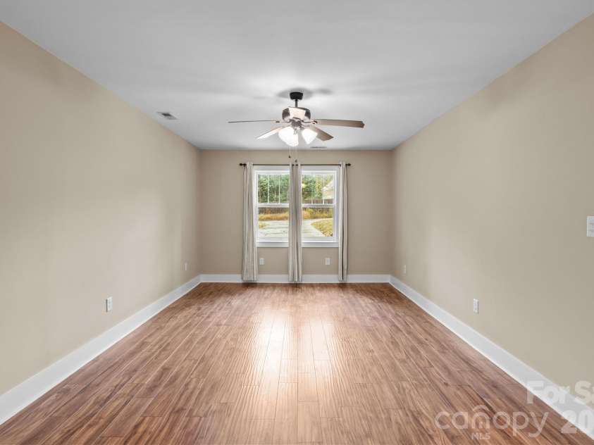 996 Cornelius Road, Mooresville, NC 28117.  MLS# CAR4313994, YatesRealty ID 7724. 