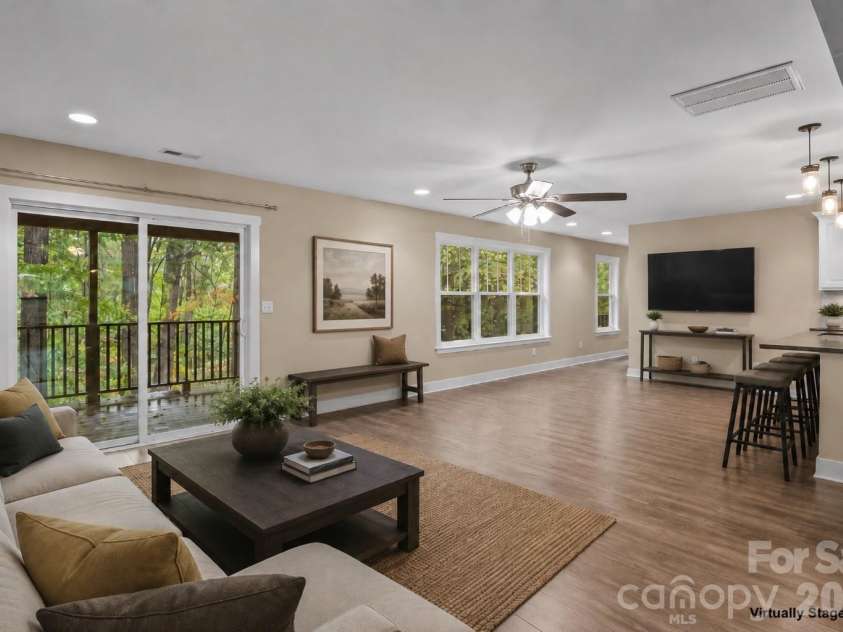 996 Cornelius Road, Mooresville, NC 28117.  MLS# CAR4313994, YatesRealty ID 7724. 