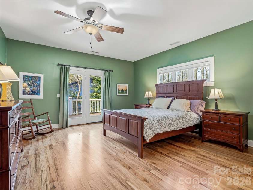 25 Woodbend Lane, Black Mountain, NC 28711.  MLS# CAR4355596, YatesRealty ID 7725. 