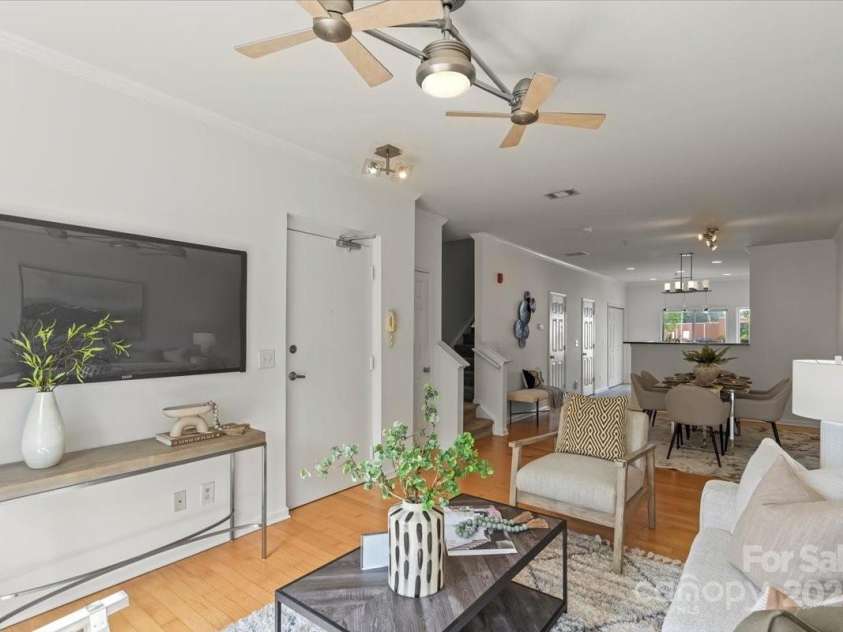 3939 Picasso Court, Charlotte, NC 28205.  MLS# CAR4239943, YatesRealty ID 7725. 