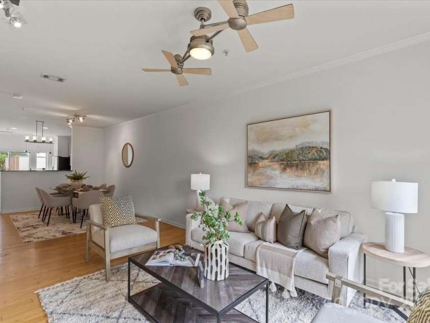 3939 Picasso Court, Charlotte, NC 28205.  MLS# CAR4239943, YatesRealty ID 7725. 