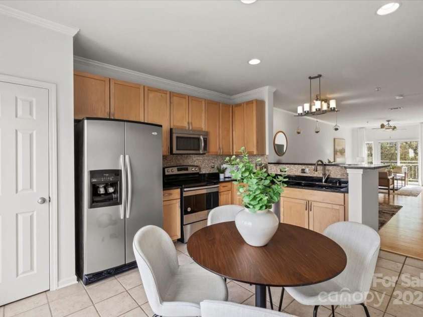 3939 Picasso Court, Charlotte, NC 28205.  MLS# CAR4239943, YatesRealty ID 7725. 