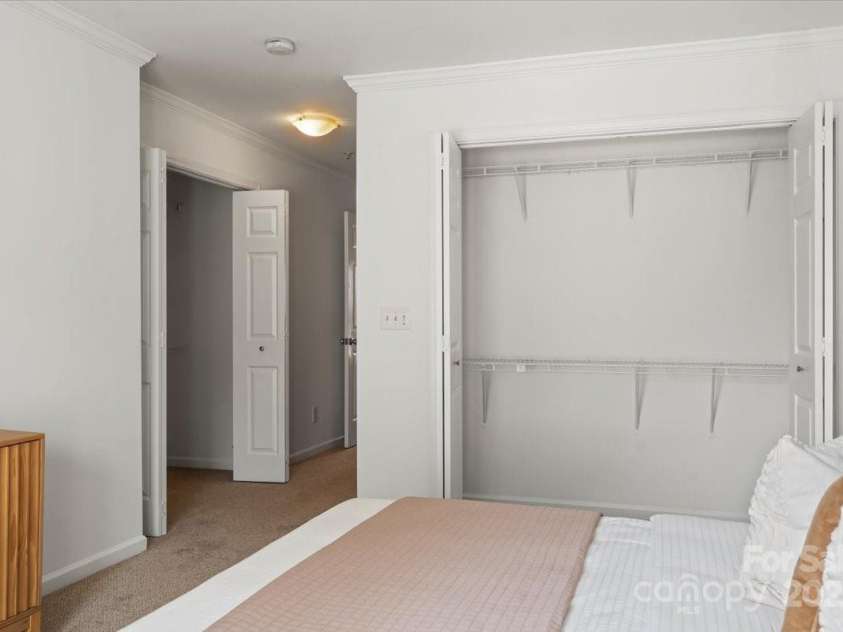 3939 Picasso Court, Charlotte, NC 28205.  MLS# CAR4239943, YatesRealty ID 7725. 