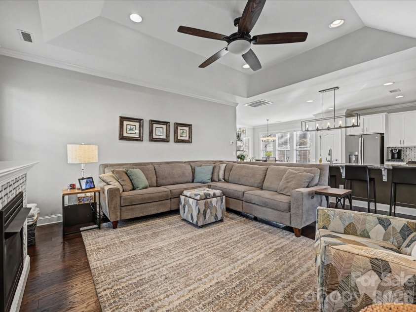 17611 Inver Drive, Cornelius, NC 28031.  MLS# CAR4358934, YatesRealty ID 7727. 
