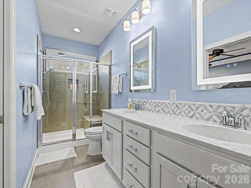 17611 Inver Drive, Cornelius, NC 28031.  MLS# CAR4358934, YatesRealty ID 7727. 