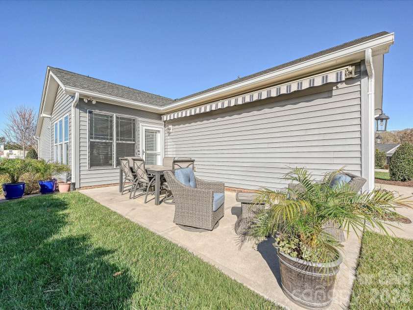 17611 Inver Drive, Cornelius, NC 28031.  MLS# CAR4358934, YatesRealty ID 7727. 