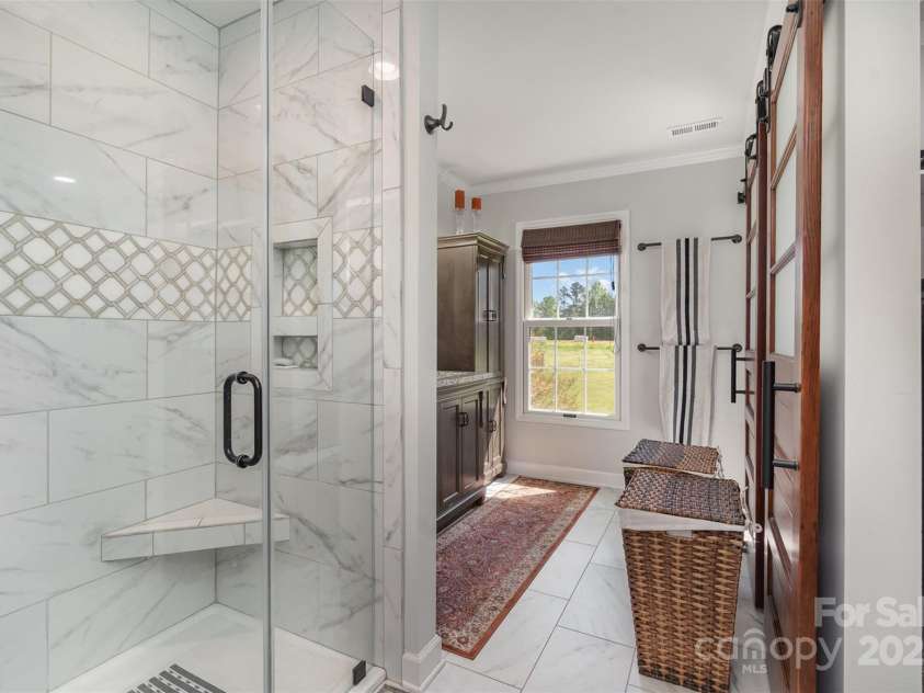 5047 Victory Trail, Gastonia, NC 28056.  MLS# CAR4248790, YatesRealty ID 7728. En-suite