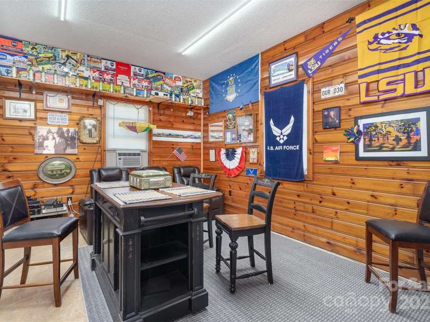 5047 Victory Trail, Gastonia, NC 28056.  MLS# CAR4248790, YatesRealty ID 7728. Entertainment area/Barn