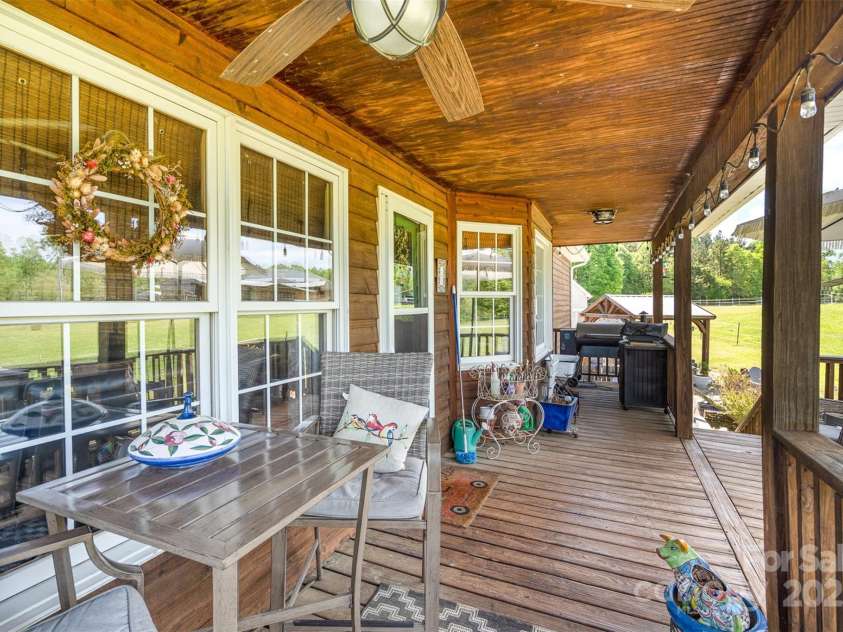 5047 Victory Trail, Gastonia, NC 28056.  MLS# CAR4248790, YatesRealty ID 7728. Front porch