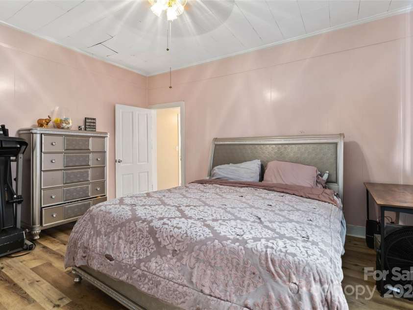126 Charlotte Street, York, SC 29745.  MLS# CAR4203114, YatesRealty ID 773. 