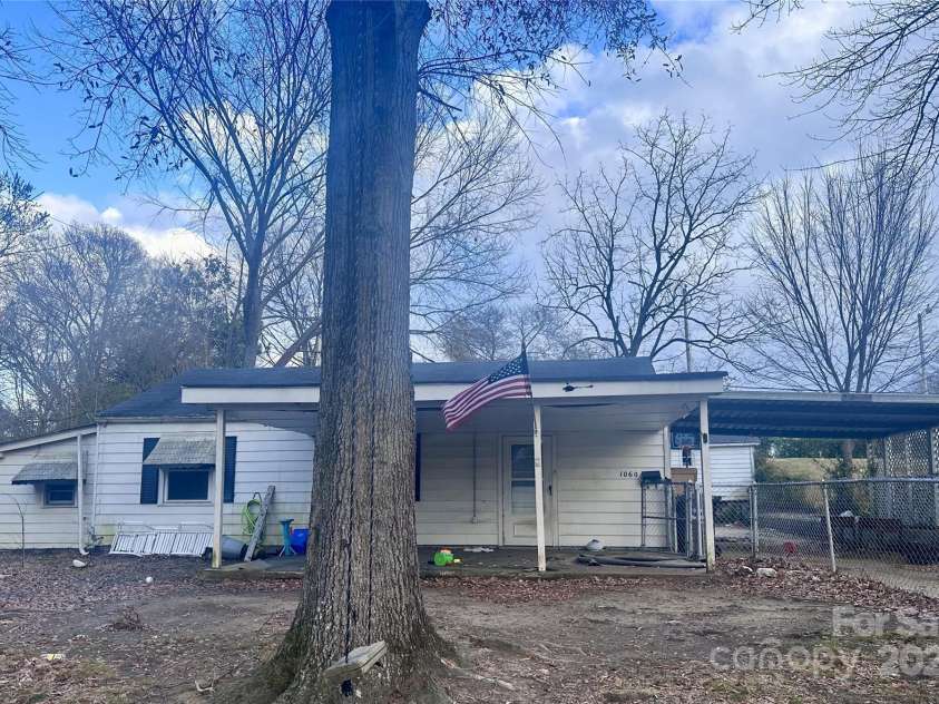 1060 McDow Drive, Rock Hill, SC 29732.  MLS# CAR4197840, YatesRealty ID 7731. 