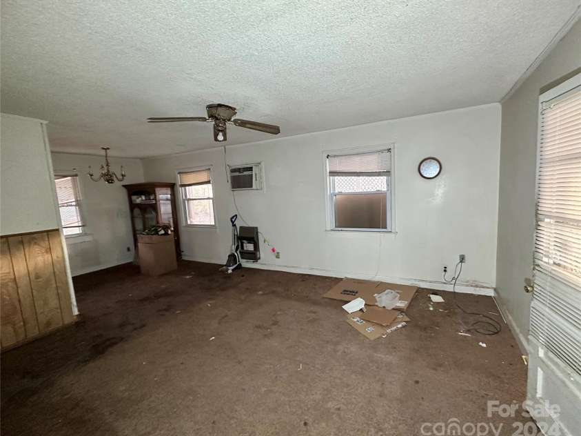 1060 McDow Drive, Rock Hill, SC 29732.  MLS# CAR4197840, YatesRealty ID 7731. 