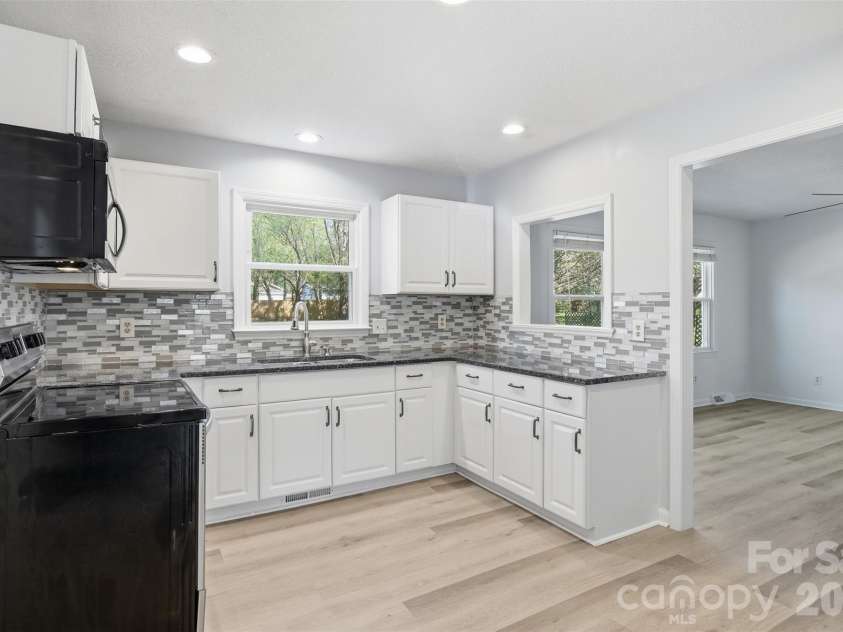 403 Brookgreen Drive, Monroe, NC 28112.  MLS# CAR4363256, YatesRealty ID 7731. 
