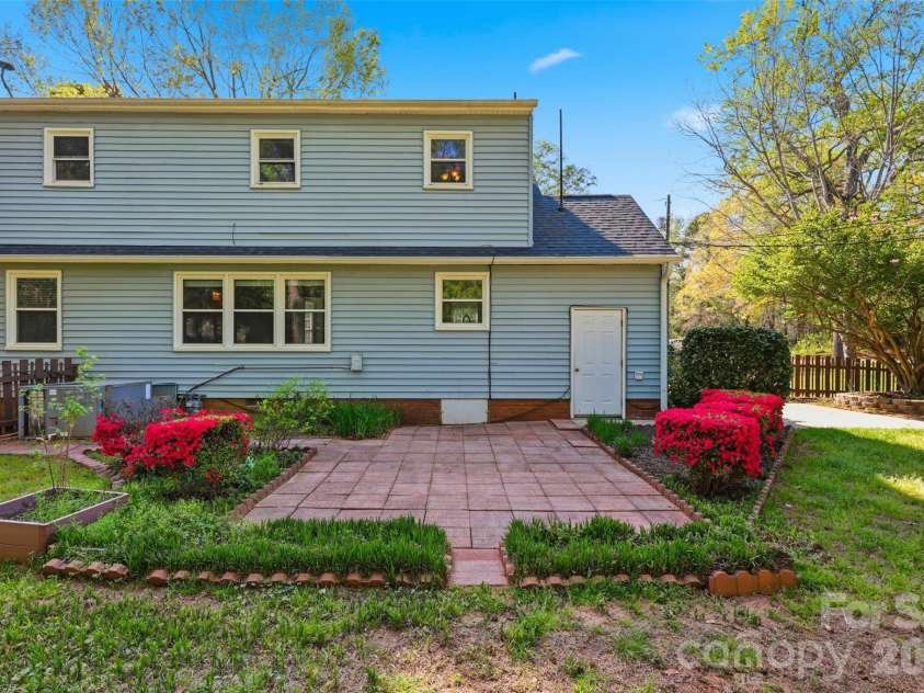 403 Brookgreen Drive, Monroe, NC 28112.  MLS# CAR4363256, YatesRealty ID 7731. 