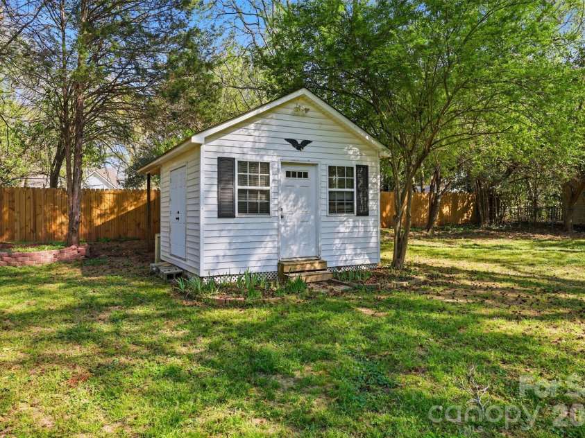 403 Brookgreen Drive, Monroe, NC 28112.  MLS# CAR4363256, YatesRealty ID 7731. 