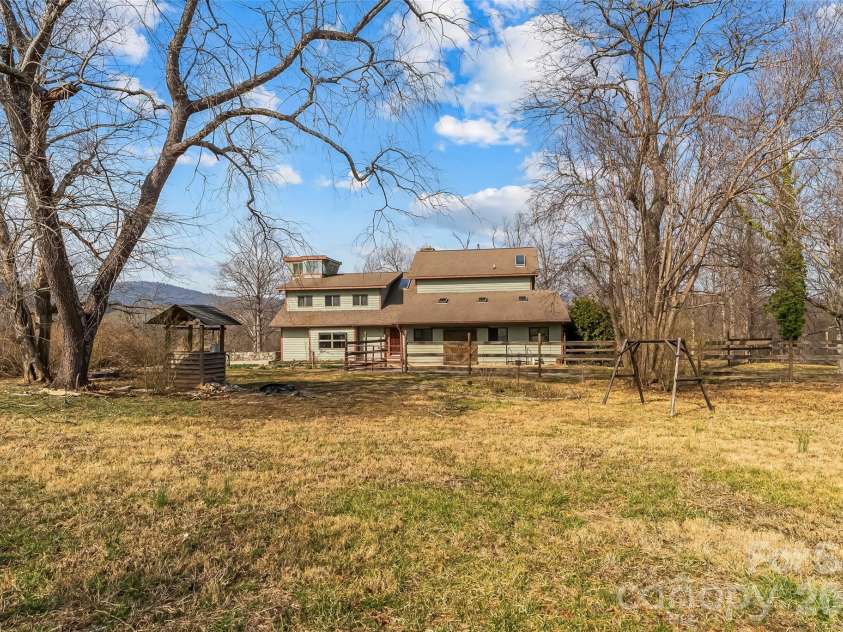 2590 Airport Road, Marion, NC 28752.  MLS# CAR4352042, YatesRealty ID 7732. 