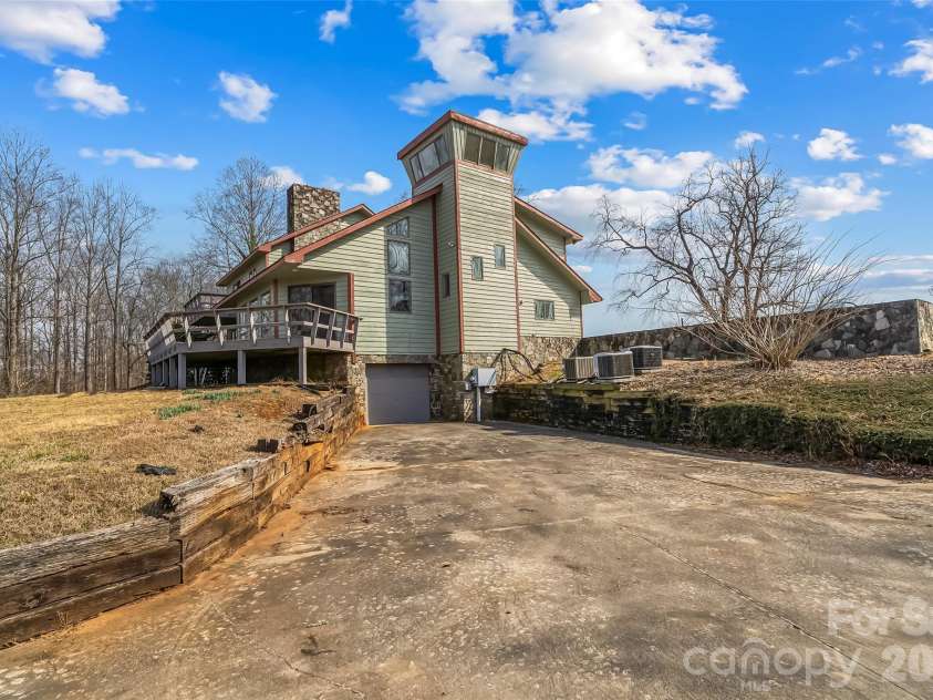 2590 Airport Road, Marion, NC 28752.  MLS# CAR4352042, YatesRealty ID 7732. 