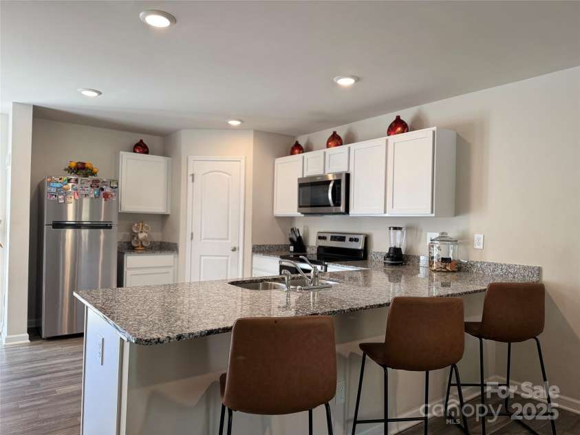 327 Dellinger Road, Cherryville, NC 28021.  MLS# CAR4314907, YatesRealty ID 7733. 