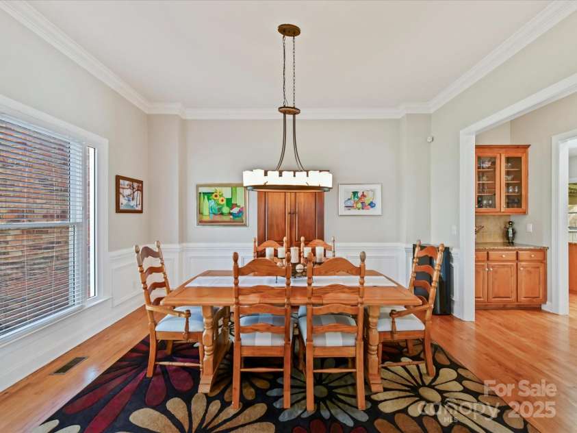 5405 Silver Creek Drive, Waxhaw, NC 28173.  MLS# CAR4231131, YatesRealty ID 7733. 