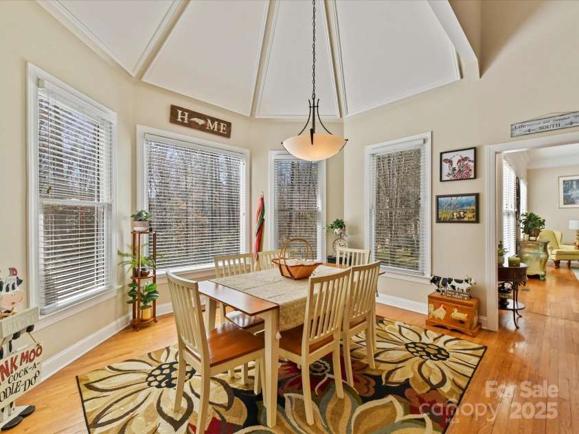 5405 Silver Creek Drive, Waxhaw, NC 28173.  MLS# CAR4231131, YatesRealty ID 7733. 