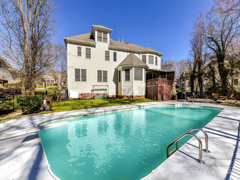 5405 Silver Creek Drive, Waxhaw, NC 28173.  MLS# CAR4231131, YatesRealty ID 7733. 