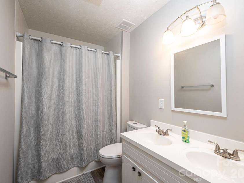 5595 Cloverfield Place, Boomer, NC 28606.  MLS# CAR4265355, YatesRealty ID 7734. 