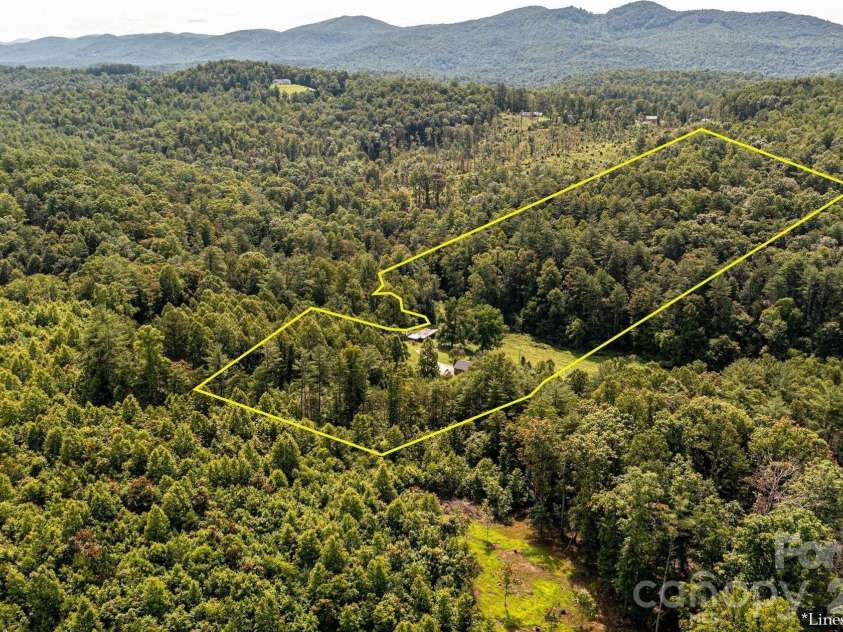 5595 Cloverfield Place, Boomer, NC 28606.  MLS# CAR4265355, YatesRealty ID 7734. 