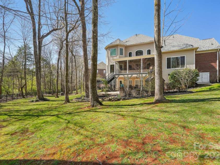653 Buckleigh Court, Concord, NC 28027.  MLS# CAR4232445, YatesRealty ID 7734. 