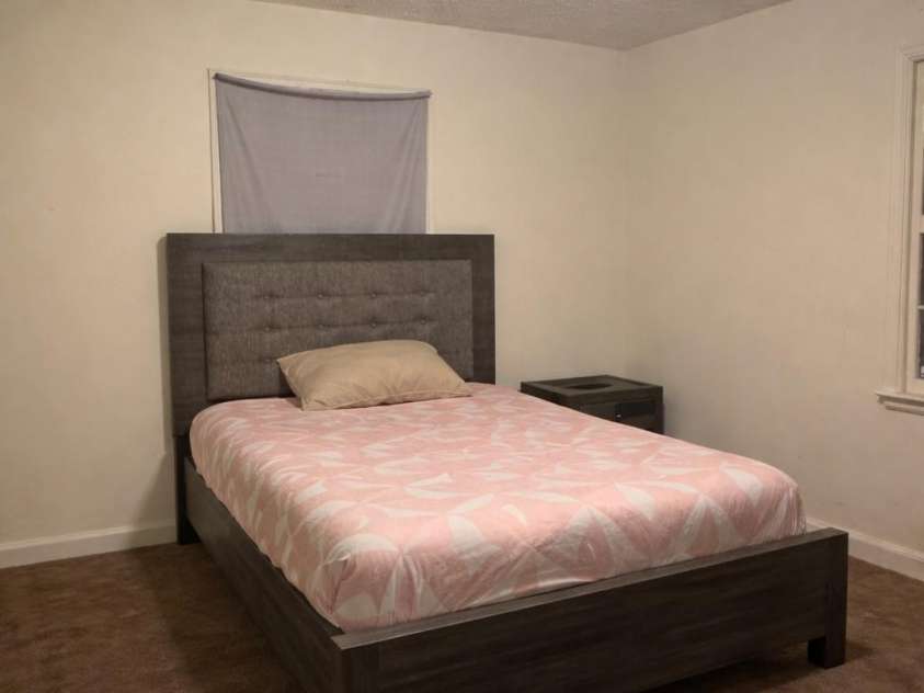 735 Sumter Street, Shelby, NC 28150.  MLS# CAR4333888, YatesRealty ID 7735. 