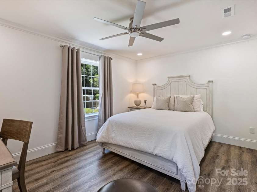 517 Wingrave Drive, Charlotte, NC 28270.  MLS# CAR4246613, YatesRealty ID 7736. Bedroom 3