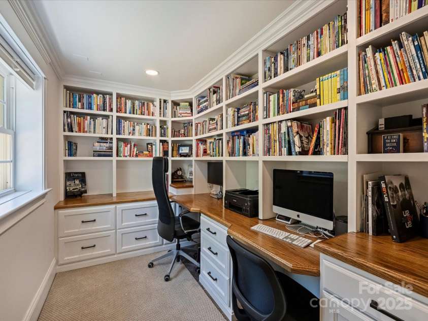 517 Wingrave Drive, Charlotte, NC 28270.  MLS# CAR4246613, YatesRealty ID 7736. Office