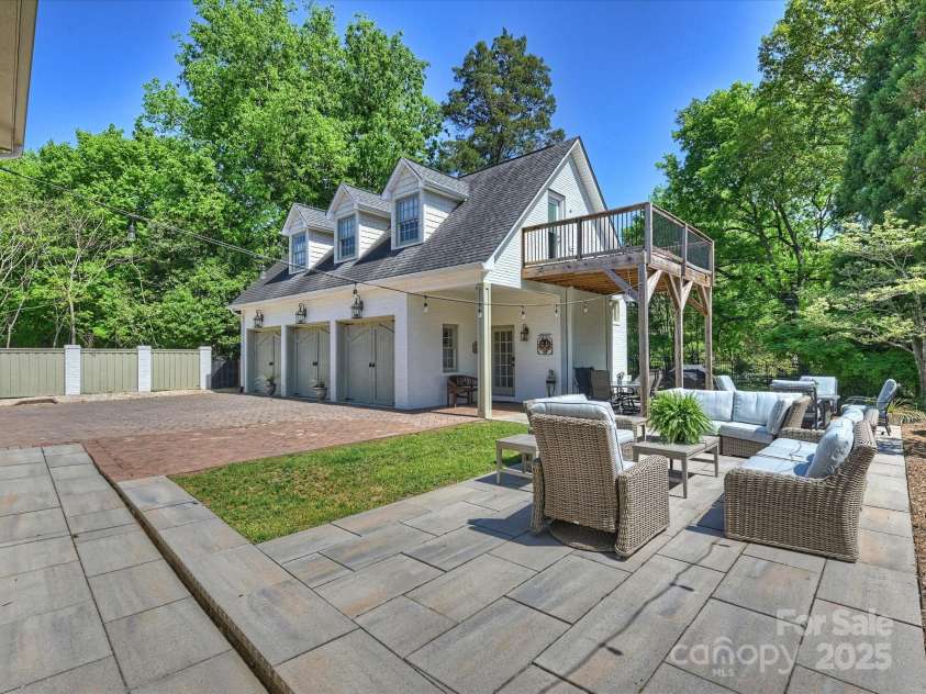 517 Wingrave Drive, Charlotte, NC 28270.  MLS# CAR4246613, YatesRealty ID 7736. Patio
