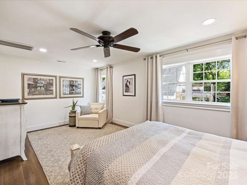 517 Wingrave Drive, Charlotte, NC 28270.  MLS# CAR4246613, YatesRealty ID 7736. Primary Bedroom
