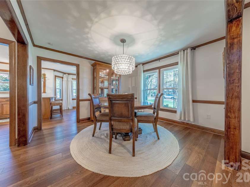 2735 Bent Oak Drive, Matthews, NC 28104.  MLS# CAR4360867, YatesRealty ID 7737. 