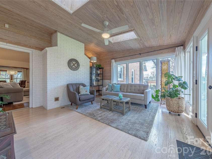 2735 Bent Oak Drive, Matthews, NC 28104.  MLS# CAR4360867, YatesRealty ID 7737. 
