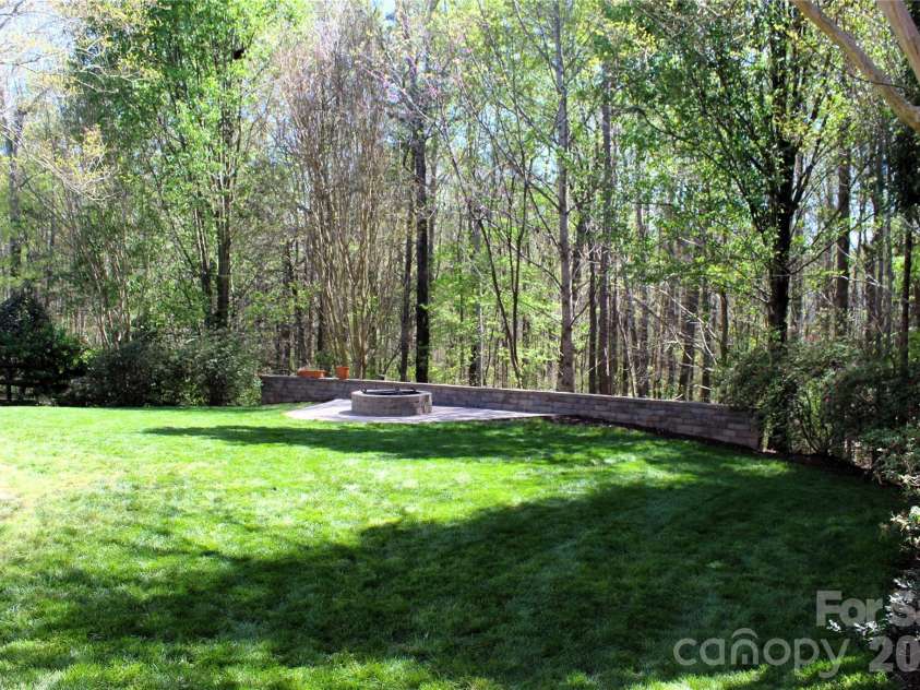 14248 Grantham Court, Fort Mill, SC 29707.  MLS# CAR4363552, YatesRealty ID 7739. 