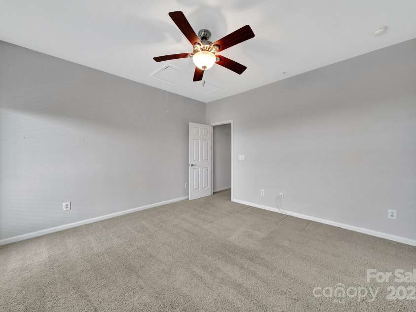 314 Wave Crest Drive, Tega Cay, SC 29708.  MLS# CAR4245002, YatesRealty ID 7739. 2nd Floor Back Bedroom