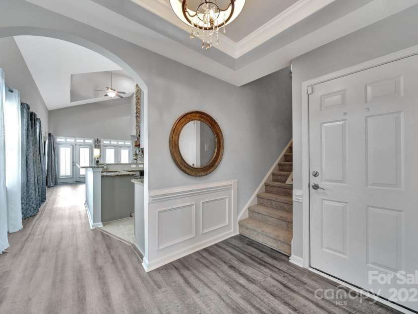 314 Wave Crest Drive, Tega Cay, SC 29708.  MLS# CAR4245002, YatesRealty ID 7739. Foyer