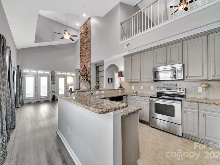 314 Wave Crest Drive, Tega Cay, SC 29708.  MLS# CAR4245002, YatesRealty ID 7739. Kitchen and Great Room