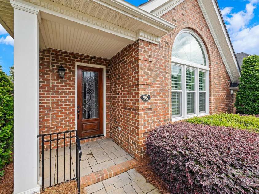 962 Blakeley Walk, Rock Hill, SC 29732.  MLS# CAR4292043, YatesRealty ID 7741. 