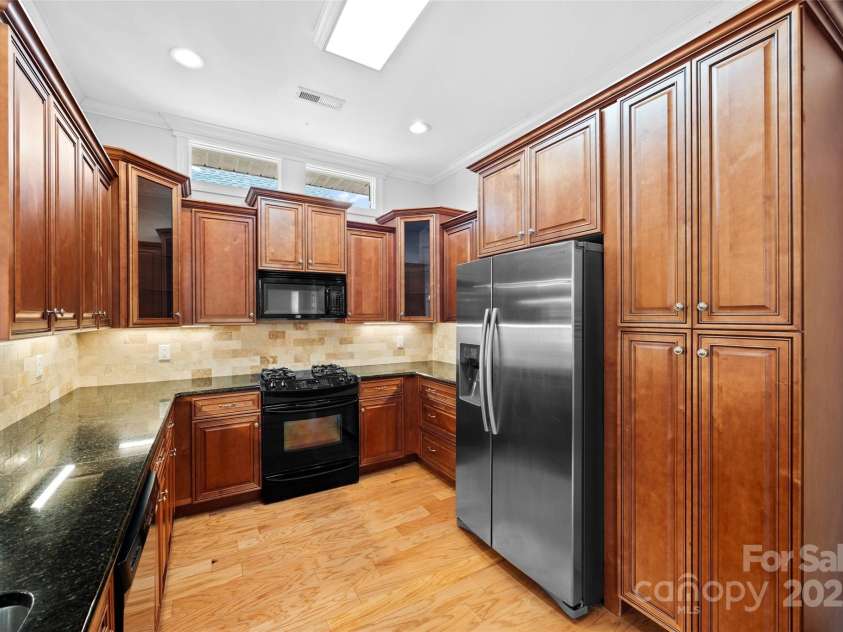 962 Blakeley Walk, Rock Hill, SC 29732.  MLS# CAR4292043, YatesRealty ID 7741. 