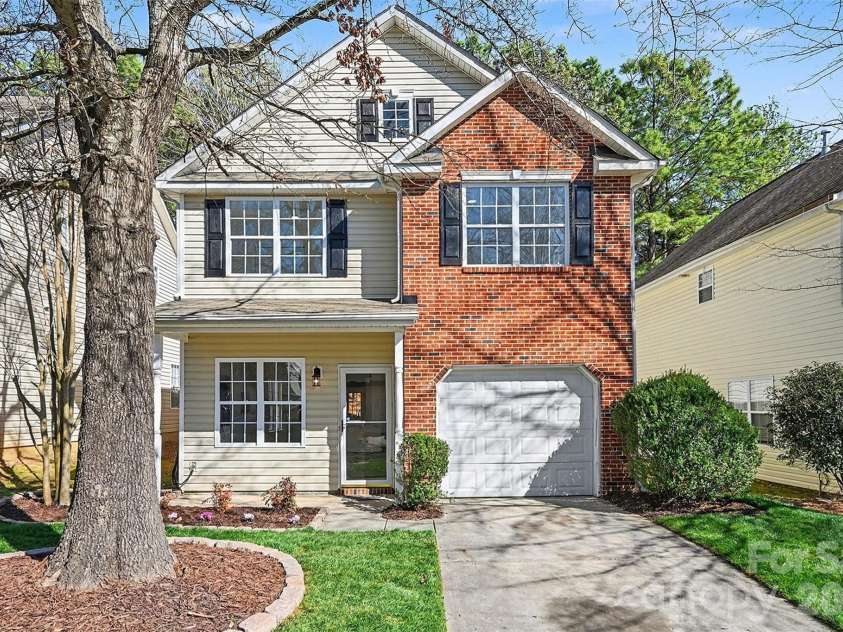 12010 Royal Castle Court, Charlotte, NC 28277.  MLS# CAR4354992, YatesRealty ID 7742. 