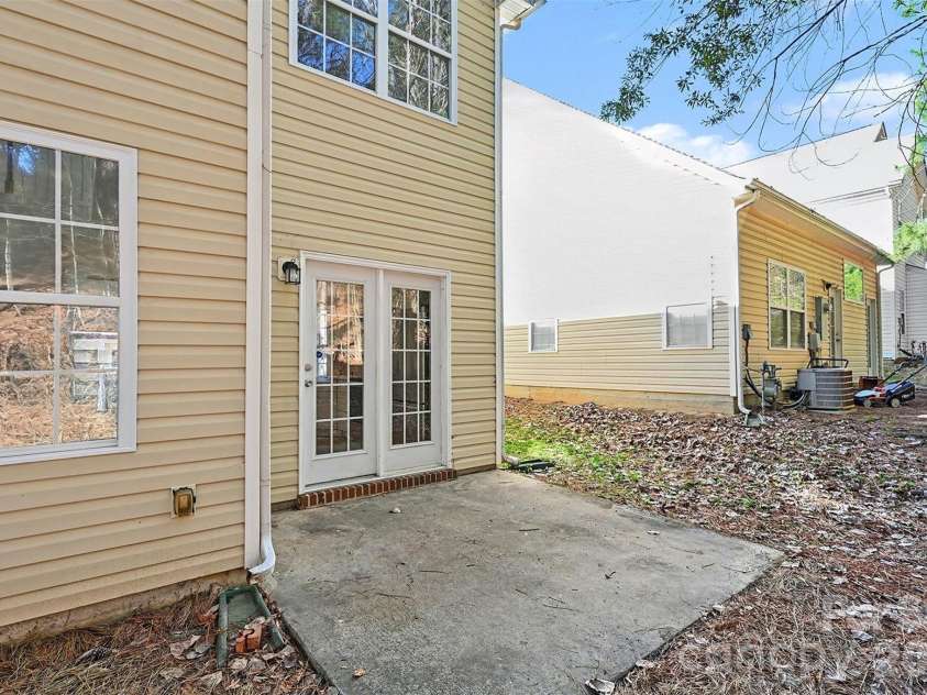 12010 Royal Castle Court, Charlotte, NC 28277.  MLS# CAR4354992, YatesRealty ID 7742. 
