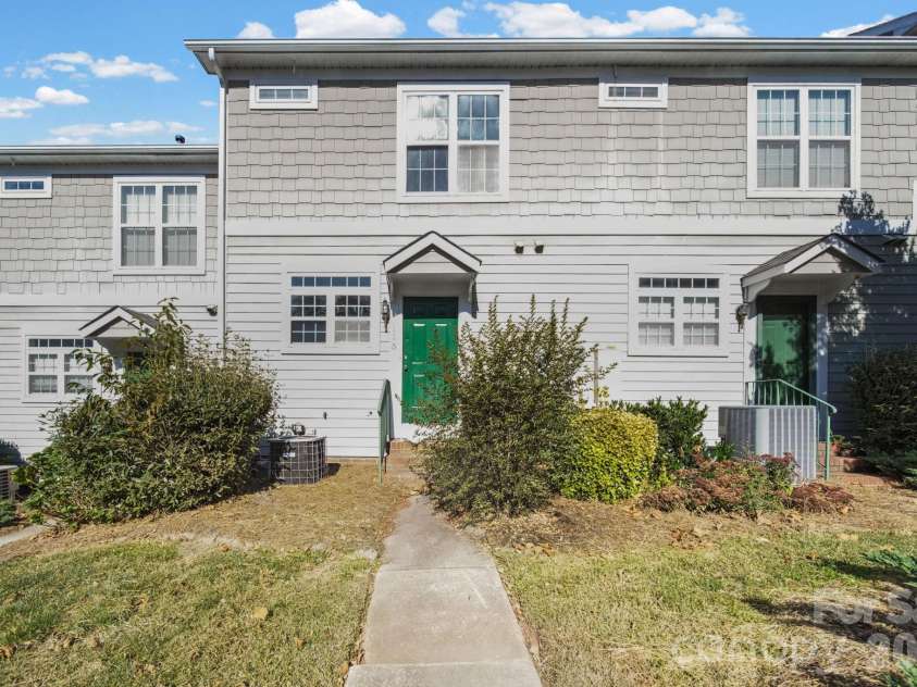 115 Sunridge Drive, Mooresville, NC 28117.  MLS# CAR4314628, YatesRealty ID 7744. 