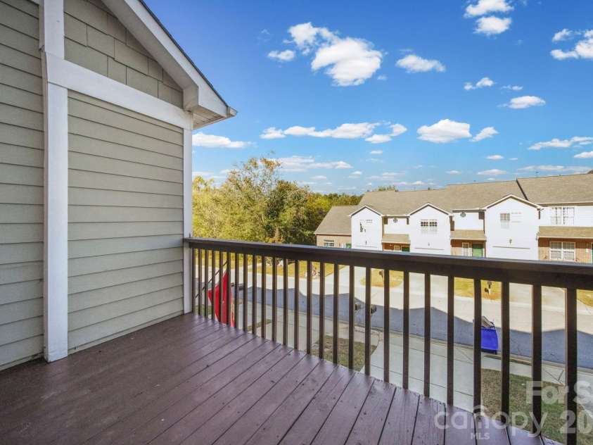 115 Sunridge Drive, Mooresville, NC 28117.  MLS# CAR4314628, YatesRealty ID 7744. 