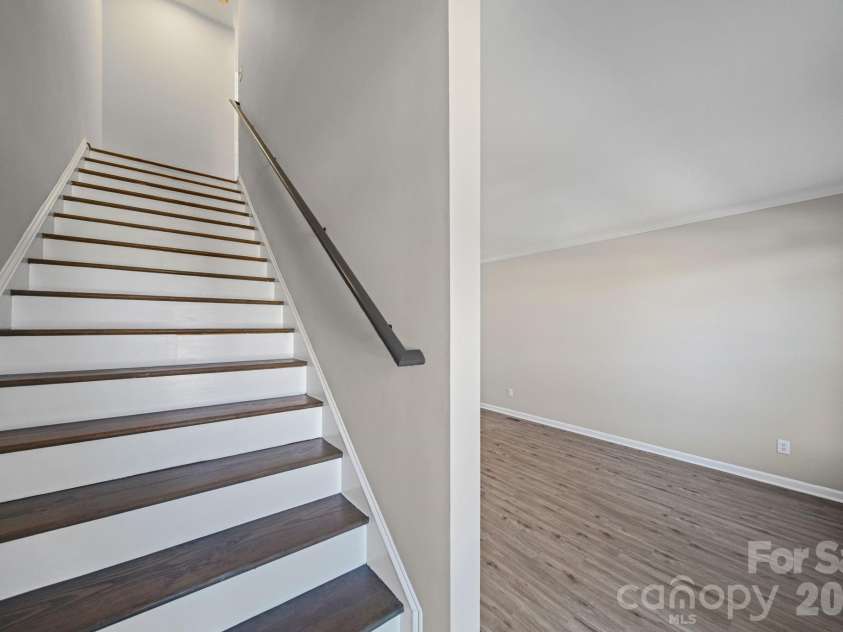 115 Sunridge Drive, Mooresville, NC 28117.  MLS# CAR4314628, YatesRealty ID 7744. 