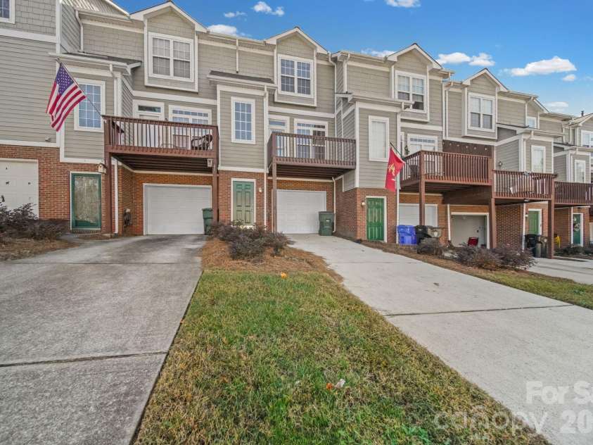 115 Sunridge Drive, Mooresville, NC 28117.  MLS# CAR4314628, YatesRealty ID 7744. 