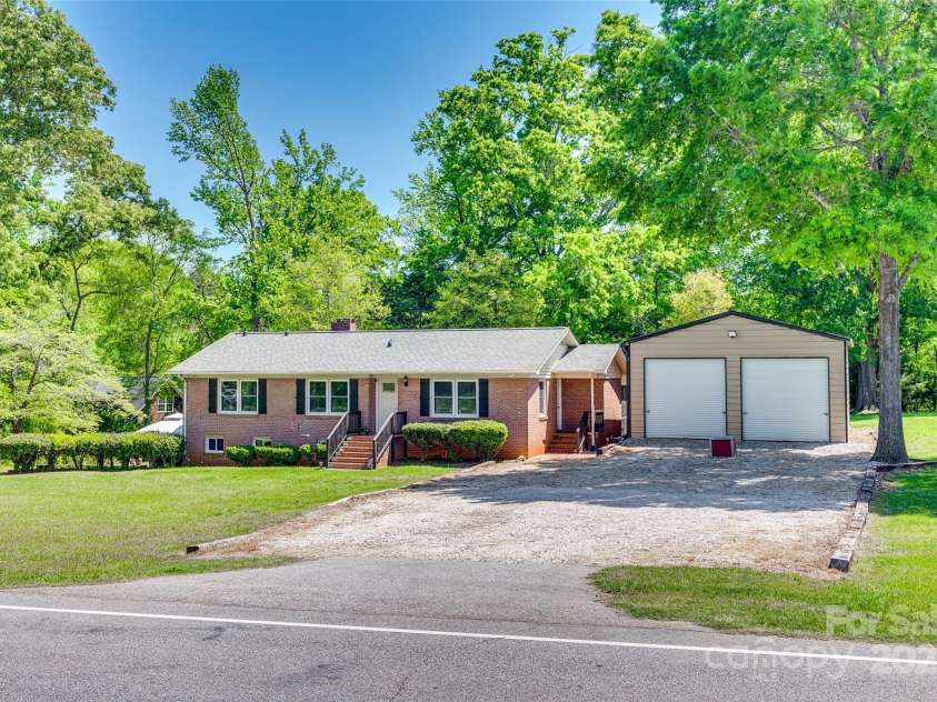 1540 Neely Store Road, Rock Hill, SC 29730.  MLS# CAR4247338, YatesRealty ID 7744. 