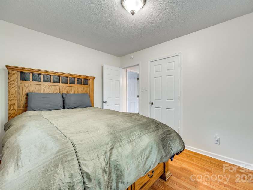 1540 Neely Store Road, Rock Hill, SC 29730.  MLS# CAR4247338, YatesRealty ID 7744. Bungalow Bedroom 1