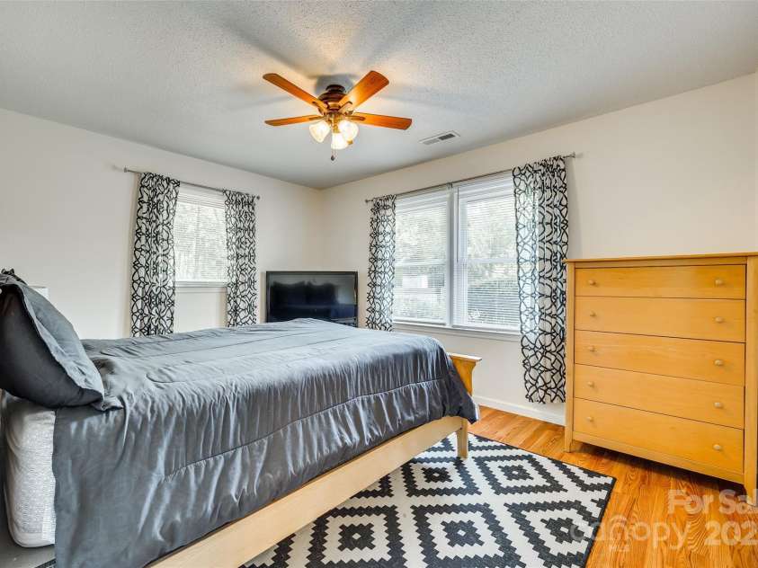 1540 Neely Store Road, Rock Hill, SC 29730.  MLS# CAR4247338, YatesRealty ID 7744. Bungalow Bedroom 2